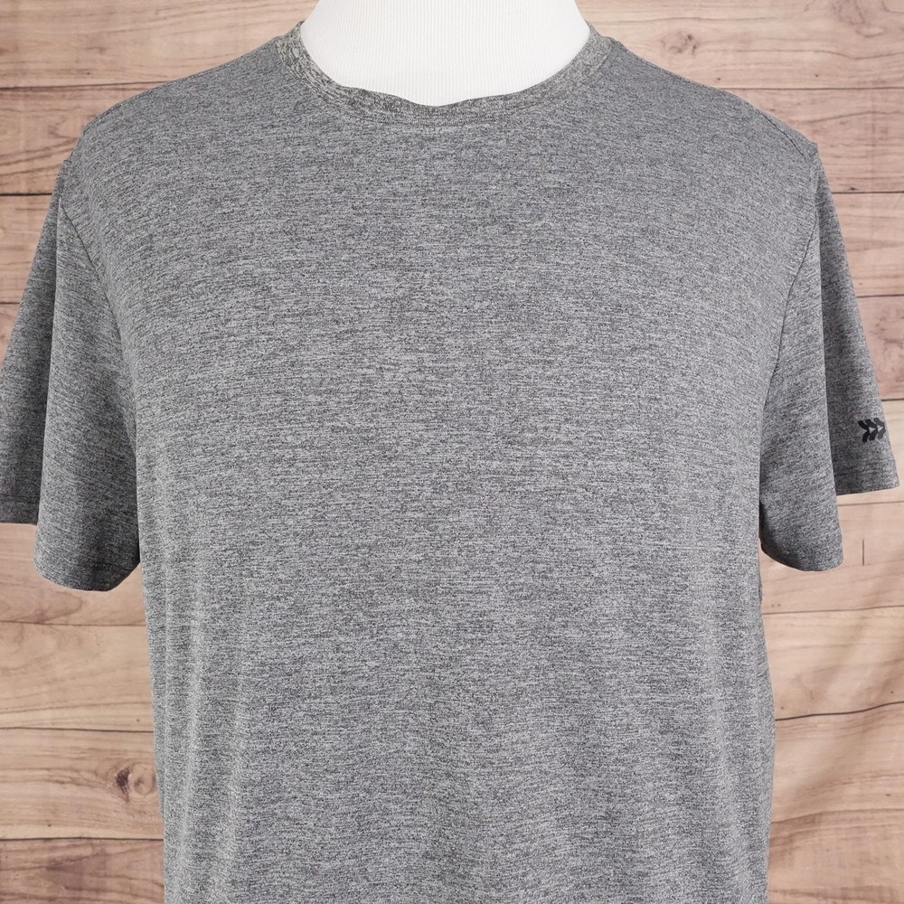 All In Motion Shirt Mens XL Gray Short Sleeve Lightweight Stretch Tee Athletic